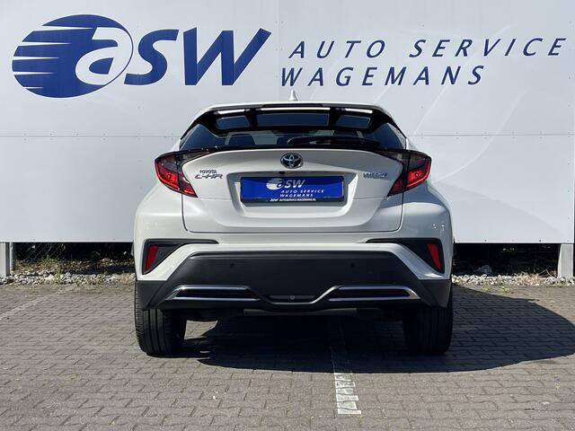 Toyota C-HR 2.0 Hybrid Team D | CarPlay | Parelmoer | Camera | ACC | LED | DAB+ | Keyless | 18 inch