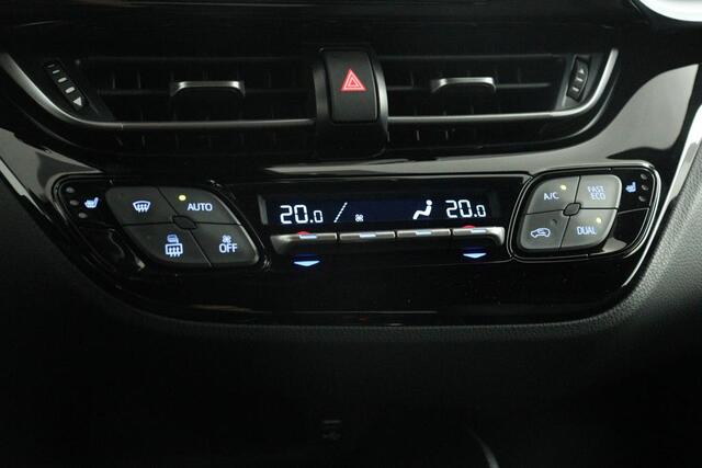 Toyota C-HR 1.8 Hybrid Dynamic | Apple Carplay/Android Auto | Parkeersensoren | Stoel/Stuurverwarming |