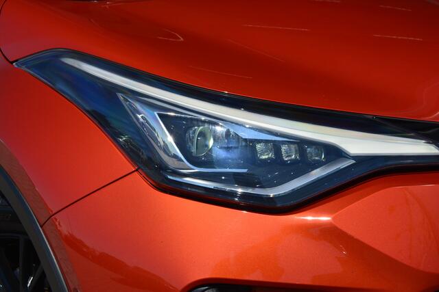 Toyota C-HR 2.0 Hybrid Launch Edition | ACC | Camera | Leder |