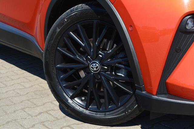 Toyota C-HR 2.0 Hybrid Launch Edition | ACC | Camera | Leder |