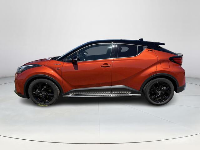 Toyota C-HR 2.0 Hybrid Launch Edition **NAVIGATIE/ PARKEERSENSOREN VOOR EN ACHTER/ STOELVERWARMING/ 36 MAANDEN GARANTIE**