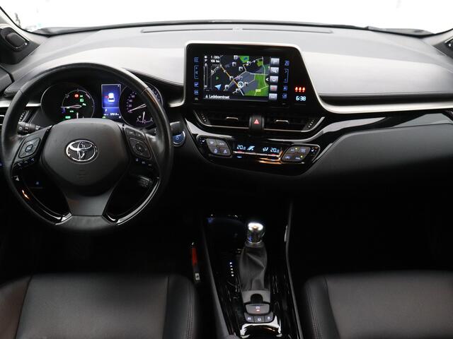 Toyota C-HR 1.8 Hybrid Style Ultimate | Stoelverwarming | Navigatie | Lederen bekleding |