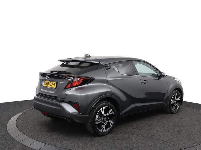 Toyota C-HR 1.8 Hybrid Dynamic | Stoel en stuurverwarming | Parkeersensoren | Navigatie |