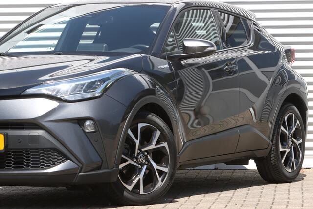 Toyota C-HR 2.0 Hybrid Team-D Winter-pakket / Safety-pakket