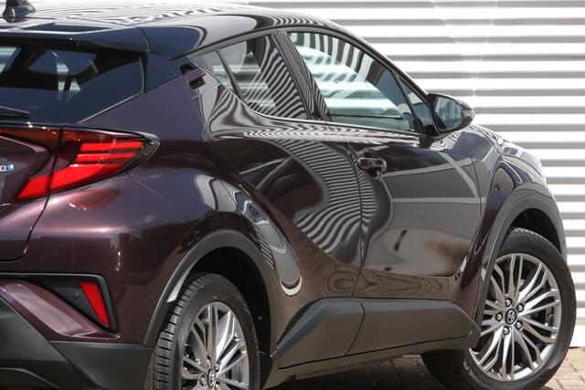 Toyota C-HR 1.8 Hybrid Style Bi-Tone Carplay / Safety Pakket / Navi