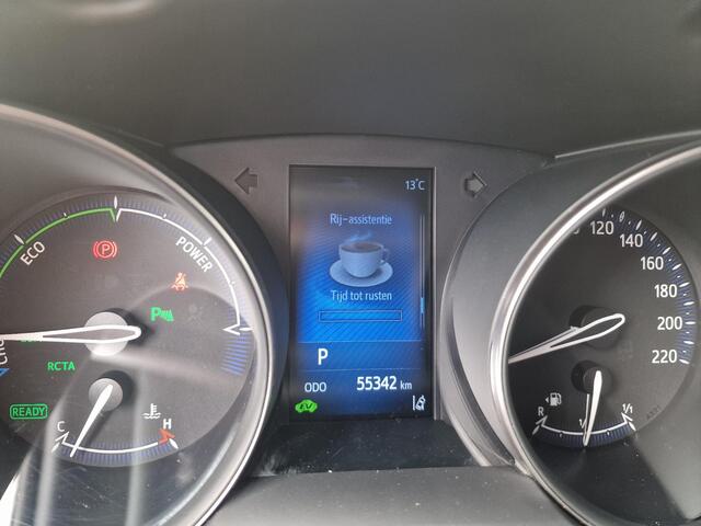 Toyota C-HR 1.8 Hybrid Style CVT-Automaat Incl: FullMap navigatie, Adaptieve Cruiscontrol, Climate control, Blindspot monitor, PArelmoer rood met zwart dak, LM velgen, Stoelverwarming.