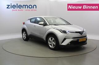 toyota-c-hr-1.8-hybrid-dynamic-auto