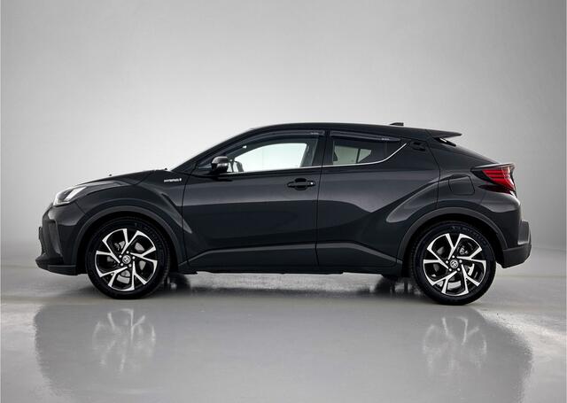 Toyota C-HR 2.0 Hybrid First Edition | 184 PK | JBL | Blindspot | Full LED | Stoelverwarming | Navigatie | Dealer Onderhouden |