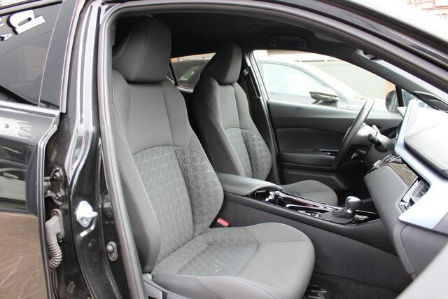 Toyota C-HR 2.0 Hybrid Business Plus | AFN-TRHAAK | CAMERA | JBL-AUDIO | CLIMA | STOEL-VERW | NAVI | CARPLAY |