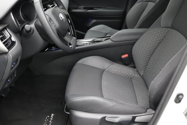 Toyota C-HR 1.8 Hybrid Dynamic / Adaptieve Cruise Control / Navigatie / 1ste Eigenaar / Airco Climate Control / Achteruitrijcamera / Historie bekend / LMV /