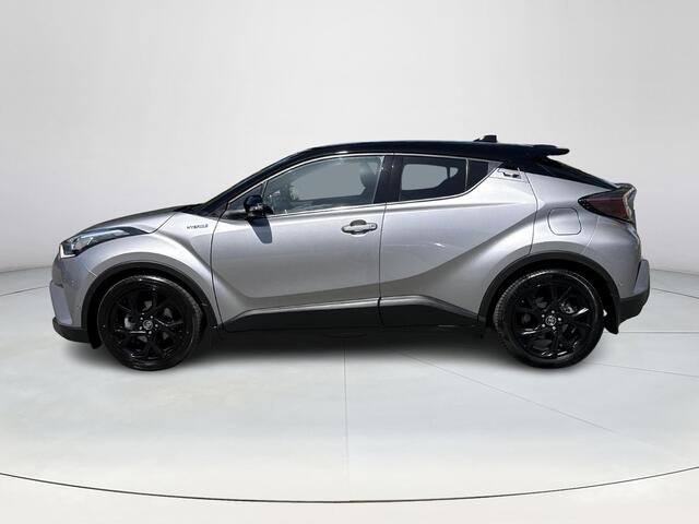 Toyota C-HR 1.8 Hybrid Bi-Tone **NAVIGATIE/ JBL / DODE HOEK SENSOR / STUUR- EN STOELVERWARMING/ 36 MAANDEN GARANTIE**