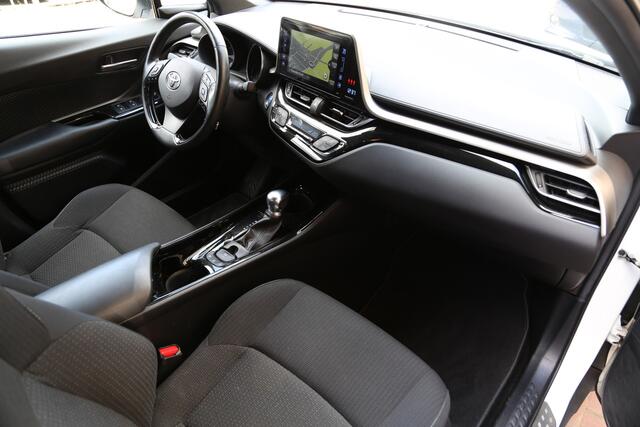 Toyota C-HR 1.8 Hybrid Dynamic Team Navi Camera ACC