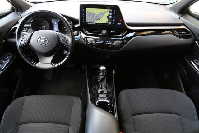 Toyota C-HR 1.8 Hybrid Dynamic Team Navi Camera ACC