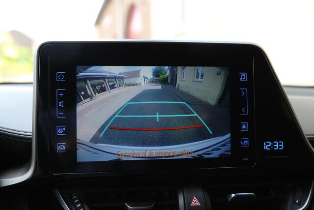 Toyota C-HR 1.8 Hybrid Dynamic Team Navi Camera ACC