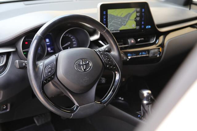 Toyota C-HR 1.8 Hybrid Dynamic Team Navi Camera ACC