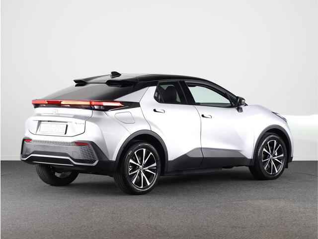 Toyota C-HR 2.0 Plug-in Hybrid 220 First Edition | Stuur / Stoelverwarming | Blind Spot Monitor | Apple Carplay /- Android Auto |