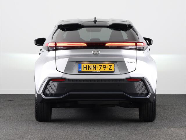 Toyota C-HR 2.0 Plug-in Hybrid 220 First Edition | Stuur / Stoelverwarming | Blind Spot Monitor | Apple Carplay /- Android Auto |