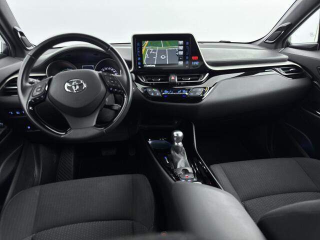 Toyota C-HR 1.8 Hybrid Style | Navigatie | Parkeercamera | Stoelverwarming |
