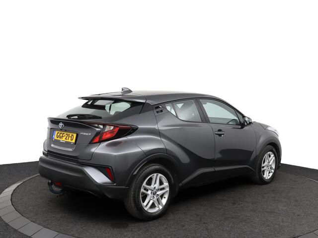 Toyota C-HR 1.8 Hybrid Business | Cruise control | Trekhaak | Keyless | Parkeercamera |