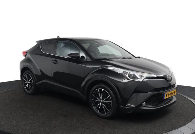 Toyota C-HR 1.2 Executive Automaat | Trekhaak 1300 KG | Stoelverwarming | Parkeersensoren Rondom | Lederen/stof Bekleding |