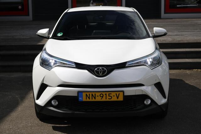 Toyota C-HR 1.2 Executive, 1300 KG Trekgewicht!