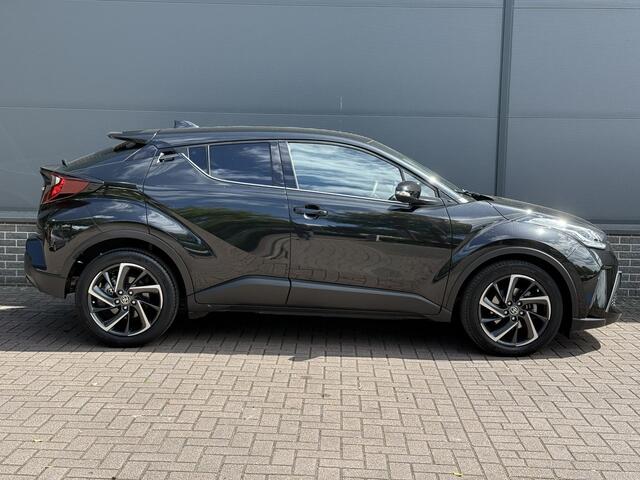 Toyota C-HR 1.8 Hybrid Dynamic / Dealer Onderhouden / Navigatie / Apple Carplay & Android auto / Achteruitrij Camera / 18"LM Velgen /