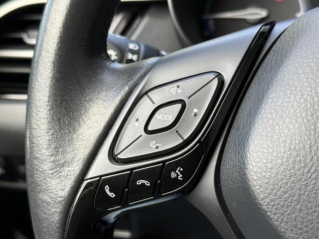 Toyota C-HR 1.8 Hybrid Dynamic / Dealer Onderhouden / Navigatie / Apple Carplay & Android auto / Achteruitrij Camera / 18"LM Velgen /
