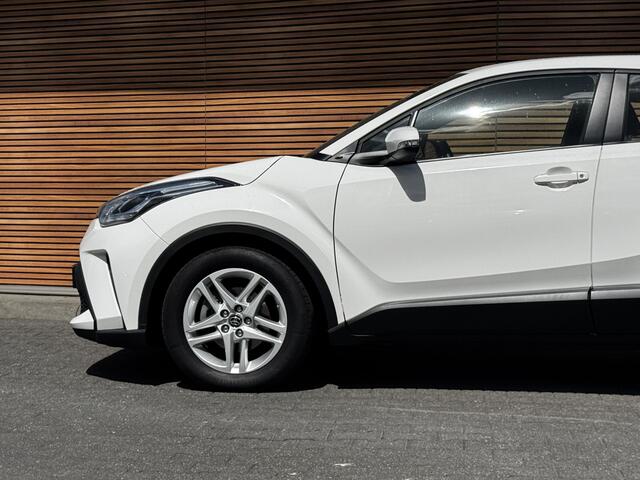 Toyota C-HR 1.8 Hybrid Active Camera / Navigatie / Automaat