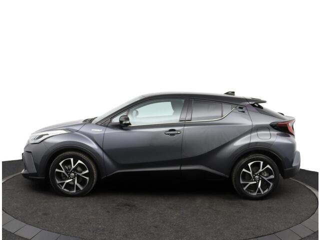 Toyota C-HR 2.0 Hybrid Dynamic | Bi-tone | Parkeersensoren | Stoel verwarming | Keyless |