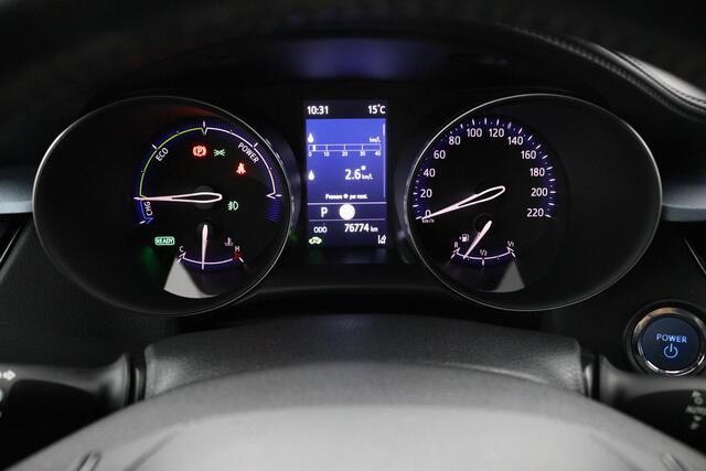 Toyota C-HR 2.0 Hybrid Dynamic | Bi-tone | Parkeersensoren | Stoel verwarming | Keyless |