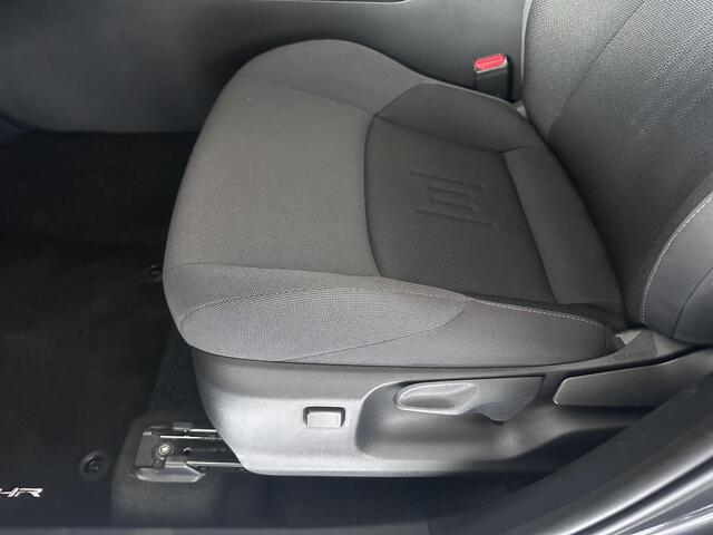 Toyota C-HR 2.0 Hybrid HEV Bi-Tone | Electrische achterklep Navigatie | Camera