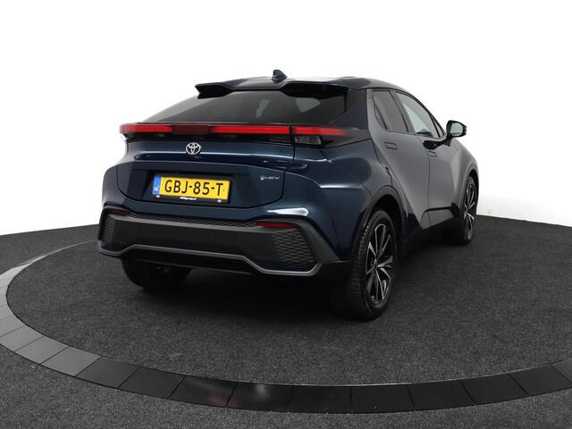 Toyota C-HR 1.8 Hybrid 140 Dynamic | Apple Carplay/Android Auto | Climaat control | Navigatie | parkeer sensoren |