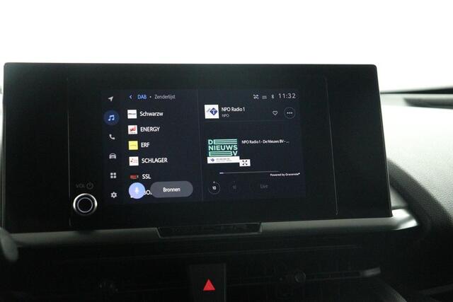 Toyota C-HR 1.8 Hybrid 140 Dynamic | Apple Carplay/Android Auto | Climaat control | Navigatie | parkeer sensoren |