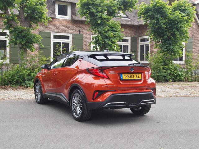 Toyota C-HR 2.0 Hybrid Executive | 180 PK | Facelift | Camera | Apple Carplay | Cruise Control | DAB |