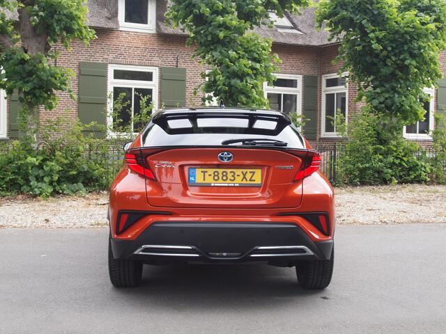 Toyota C-HR 2.0 Hybrid Executive | 180 PK | Facelift | Camera | Apple Carplay | Cruise Control | DAB |