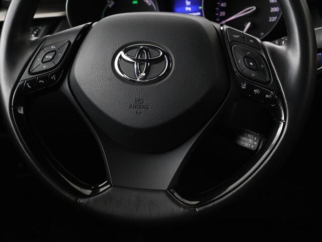 Toyota C-HR 1.8 Hybrid Style | Stoelverwarming | Trekhaak | Adaptive cruise | JBL Sound | Camera | Navigatie | Keyless | Dodehoek detectie