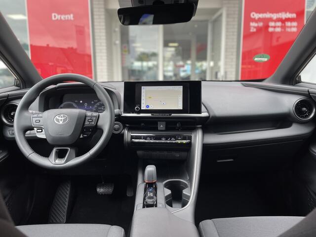 Toyota C-HR 1.8 Hybrid 140 Dynamic | Sensoren v/a | Navi | Blindspot