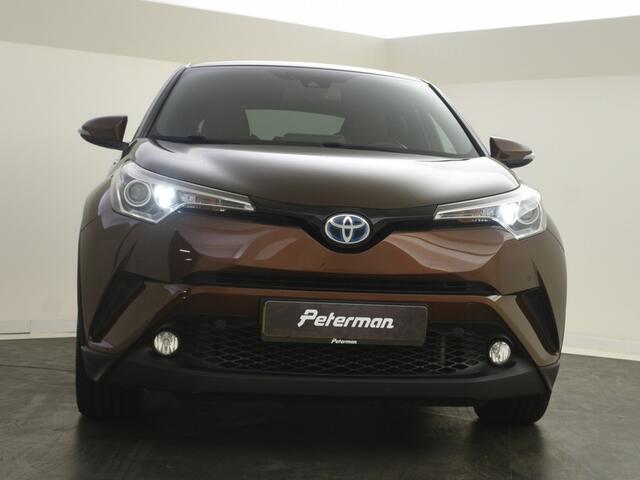 Toyota C-HR 1.8 Hybrid Executive | Trekhaak | Navigatie | All Seasons