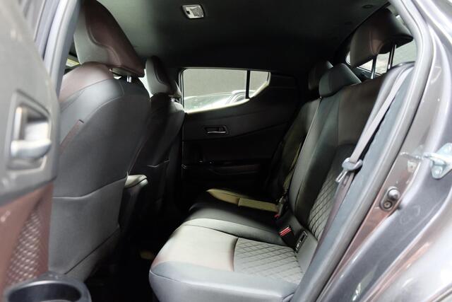 Toyota C-HR 1.8 Hybrid Executive Ultimate / Garantie t/m '29 / 1ste eigenaar / Dealeronderhouden