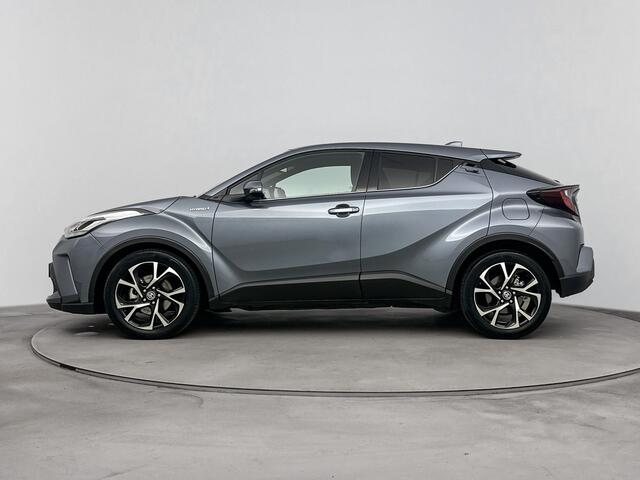 Toyota C-HR 1.8 Hybrid Dynamic Limited | Stoelverwarming | Apple Carplay /- Android Auto | CvdM