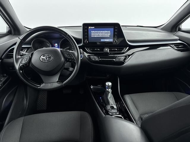 Toyota C-HR 1.8 Hybrid Dynamic Limited | Stoelverwarming | Apple Carplay /- Android Auto | CvdM
