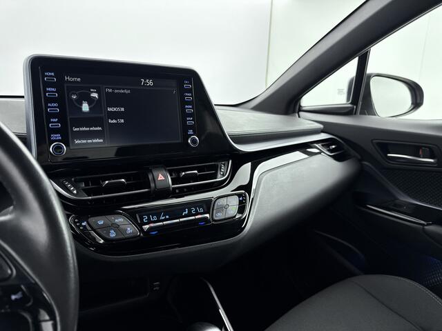 Toyota C-HR 1.8 Hybrid Dynamic Limited | Stoelverwarming | Apple Carplay /- Android Auto | CvdM