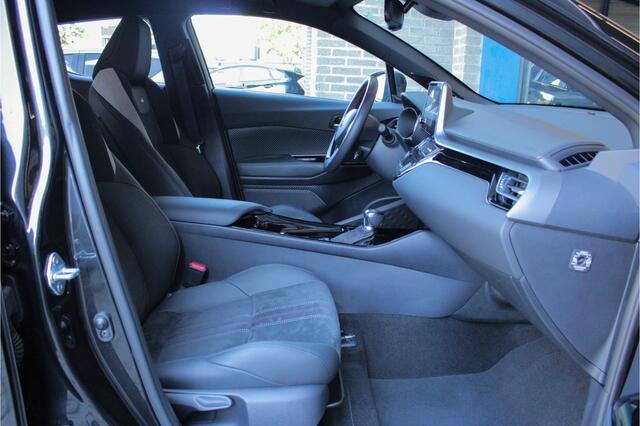 Toyota C-HR 2.0 Hybrid GR-Sport |Apple/Android|full option|elek stoel|JBL|navigatie|leder-alcantara|19"|LED|