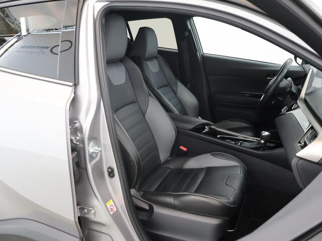 Toyota C-HR 1.8 Hybrid Black Edition | Lederen Bekleding | JBL Audio | Dodehoekdetectie | Navigatie | Stoelverwarming |