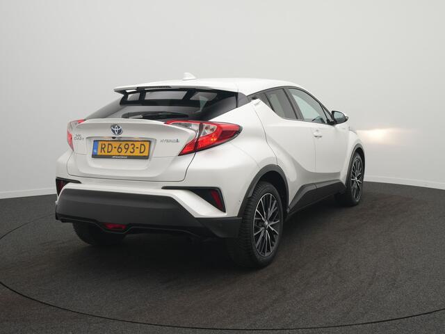 Toyota C-HR 1.8 Hybrid Executive - RIJKLAARPRIJS - Achteruitrijcamera - Stoelverwarming - All seasonbanden