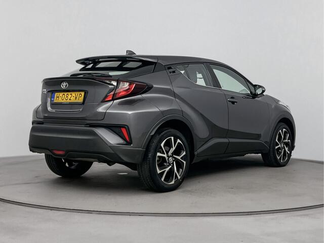 Toyota C-HR 1.2 Turbo Dynamic | Navigatie | Apple carplay | Adaptive cruise controle |