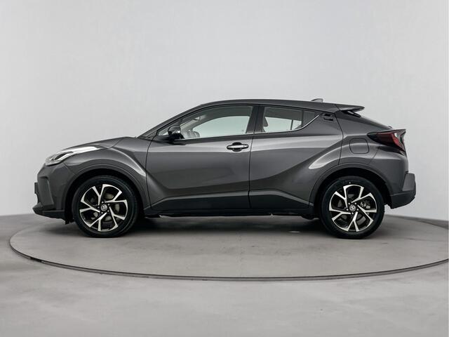 Toyota C-HR 1.2 Turbo Dynamic | Navigatie | Apple carplay | Adaptive cruise controle |