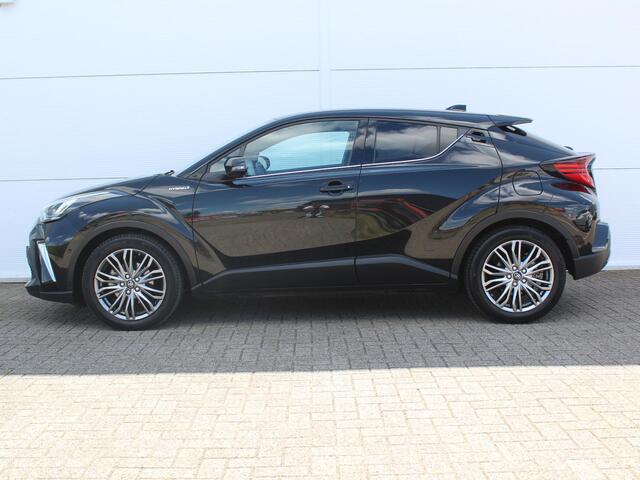 Toyota C-HR 2.0 Hybrid Executive / Trekhaak Afneembaar / Navigatie + Apple Carplay/Android Auto / Stoelverwarming Voor / Achteruitrijcamera / JBL Audio /