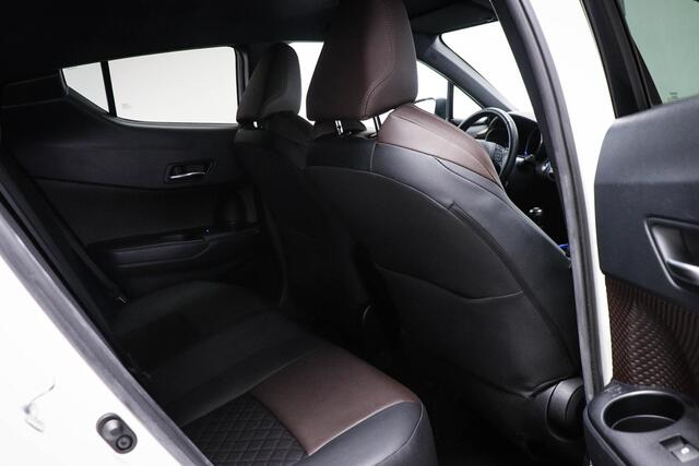 Toyota C-HR 1.2 Executive | STOELVERWARMING | DAB | CAMERA | TREKHAAK