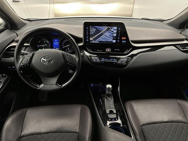 Toyota C-HR 1.8 Hybrid Executive | Navigatie | Parkeersensoren voor+achter | Stoelverwarming |